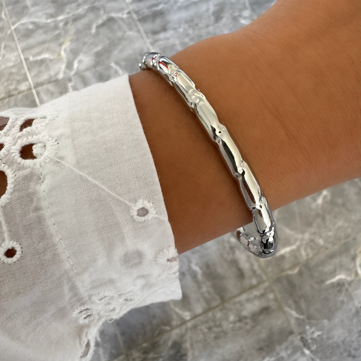 Bracelet jonc Arienne argenté