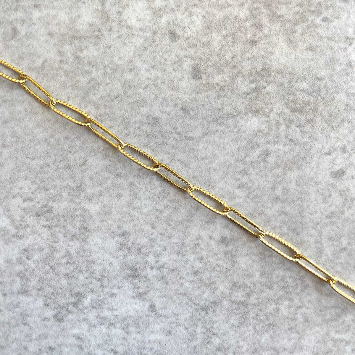 Bracelet maillons ovales striés Charms