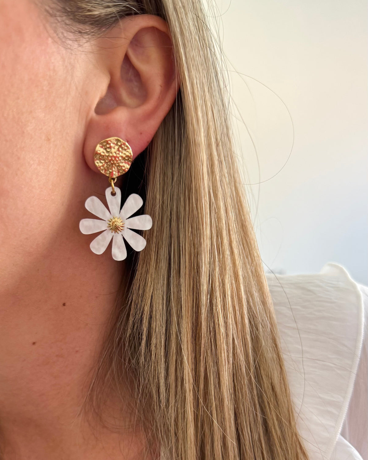 Boucles d'oreilles Fleur blanc